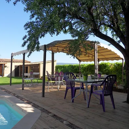 Le Jardin D'ivana D'hotes Avec Piscine Chauffee Bed & Breakfast Oppede