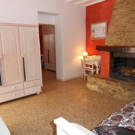Le Jardin D'ivana D'hotes Avec Piscine Chauffee