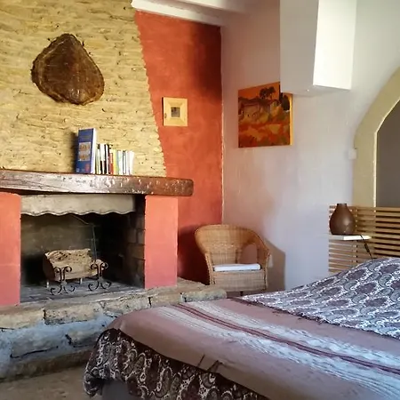 Le Jardin D'ivana D'hotes Avec Piscine Chauffee