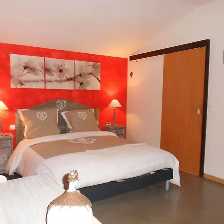Le Jardin D'ivana D'hotes Avec Piscine Chauffee Oppède