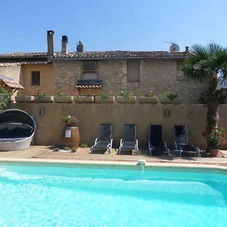 Le Jardin D'ivana D'hotes Avec Piscine Chauffee *